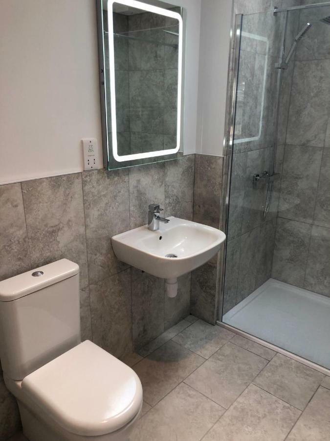 Hamilton Arms Suites Мидхерст Номер фото